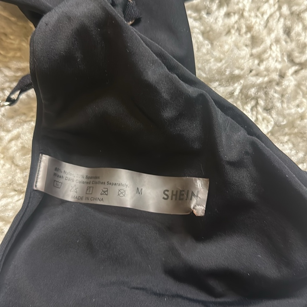 SHEIN black string bikini - Picture 5 of 5